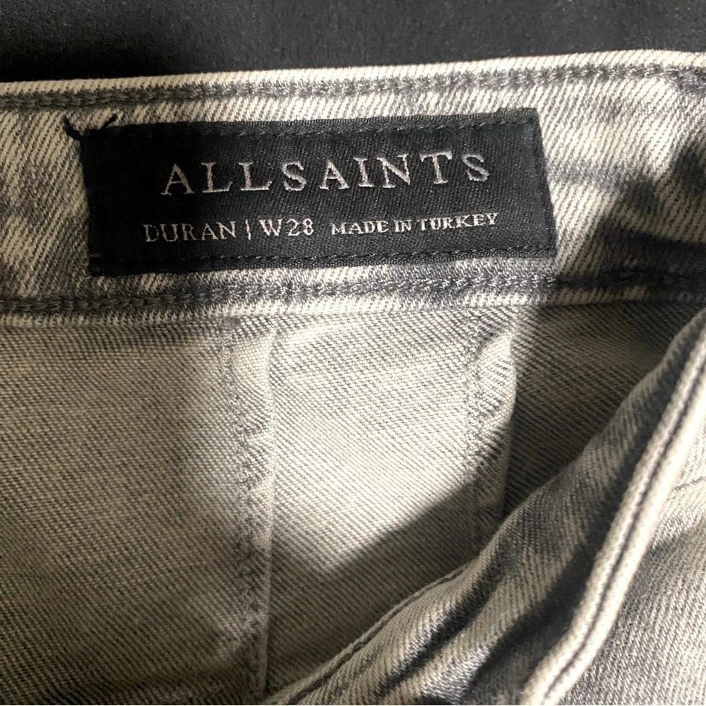 NWOT ALLSAINTS Duran Mid Rise Skinny Cargo Pants in Snow Grey - Size W28